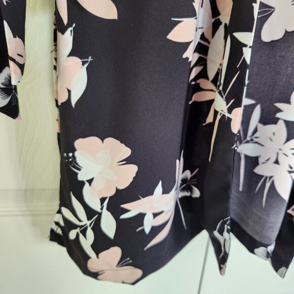 Roz & Ali Black and White Floral Wrap Open Jacket, Lapel Collar, Long Sleeve - Picture 7 of 10